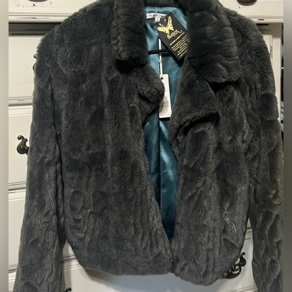 Black Swan Perla Coat Small NWT